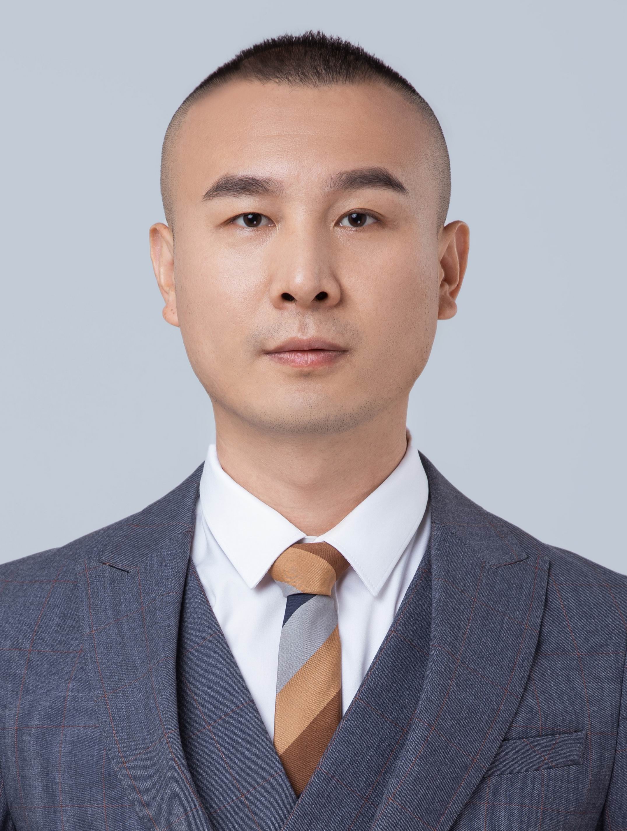 樊乾飞.jpg